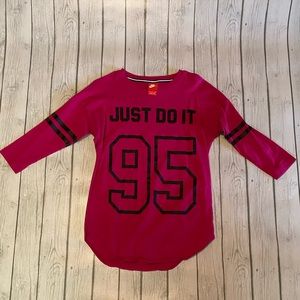 Women’s Nike Shirt